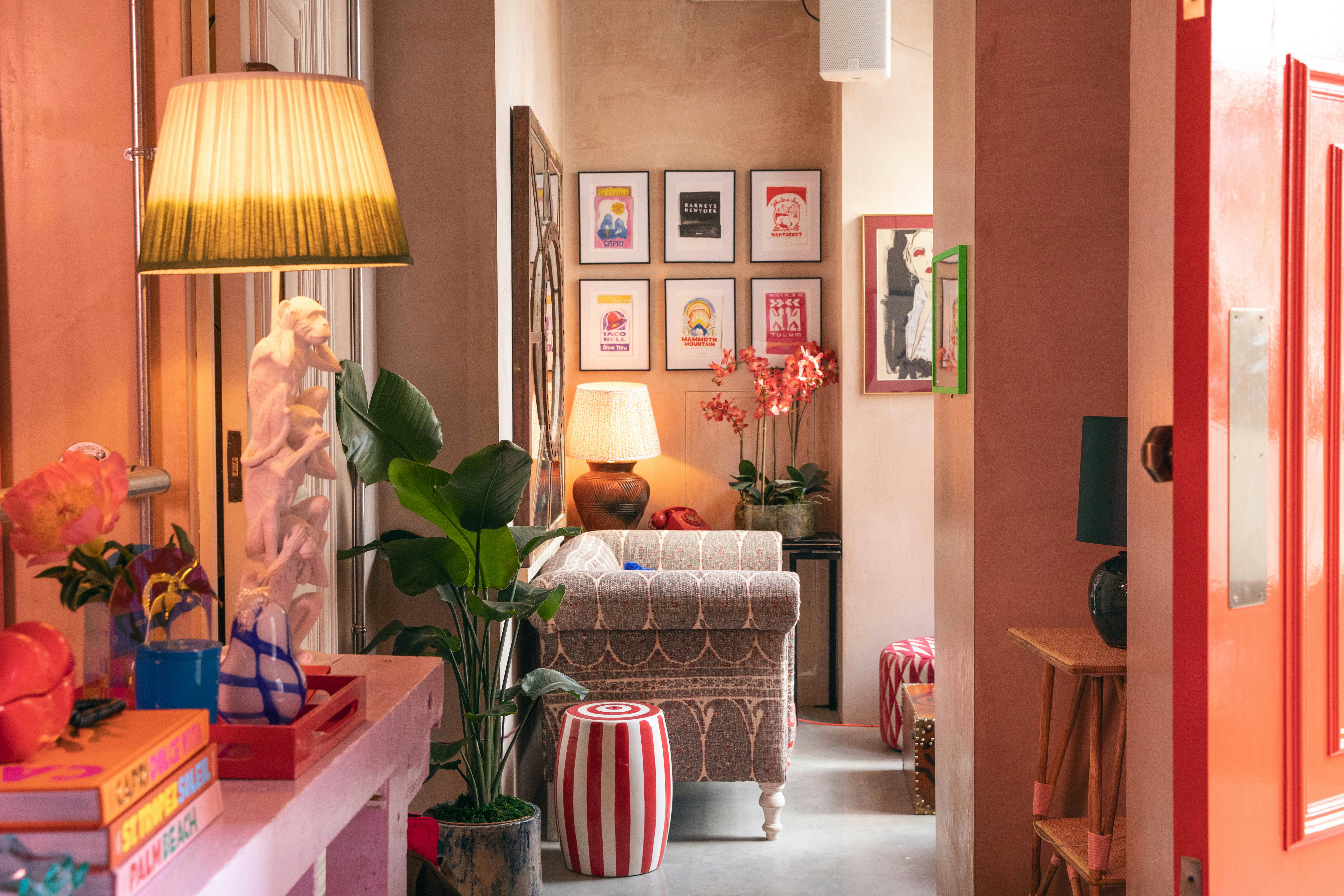 Open Plan Living Room & Kitchen 0