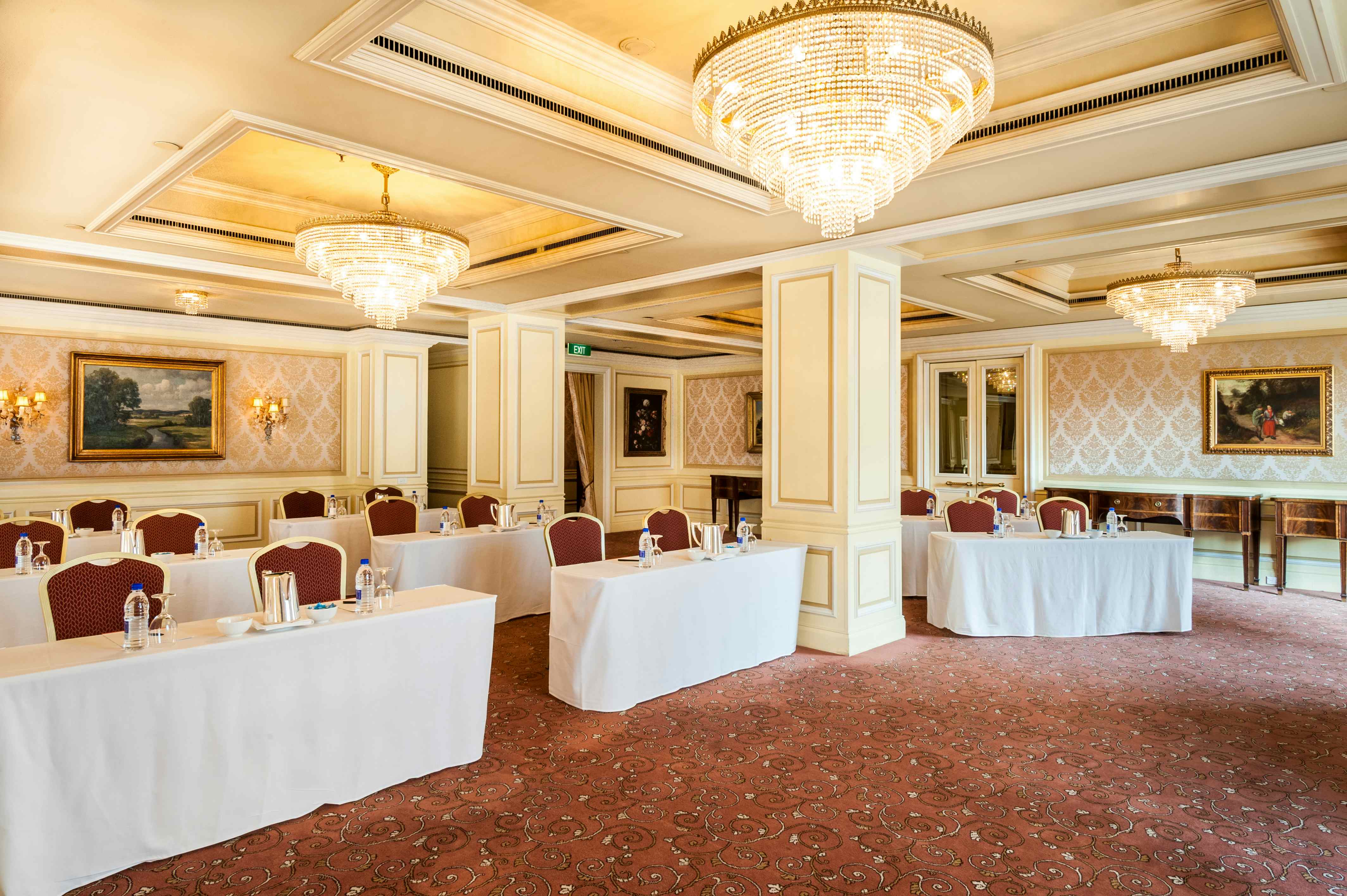 The Elizabeth Room 7