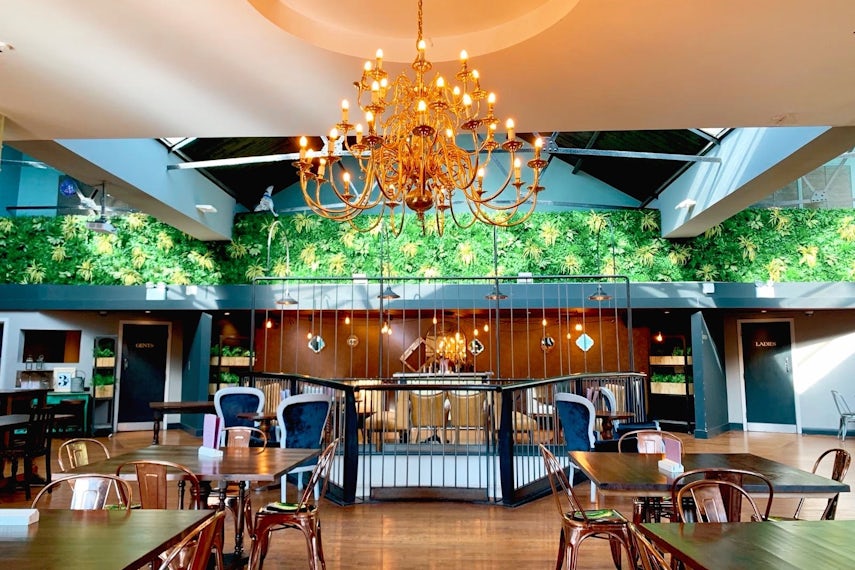Top Floor - Exclusive Bar 0