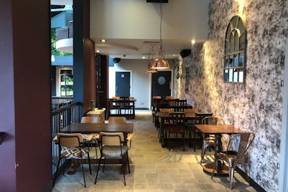 Top Floor - Exclusive Bar 2