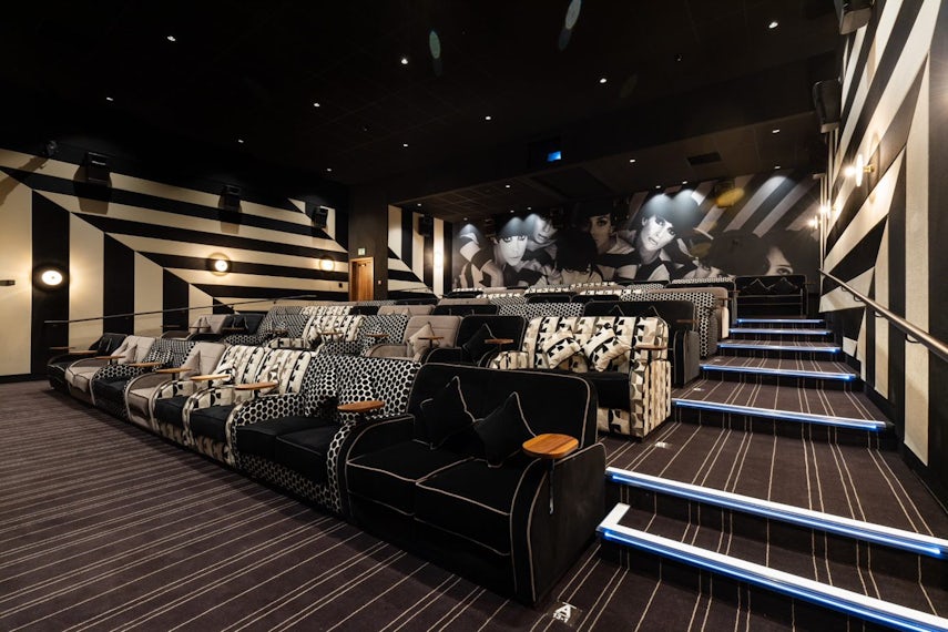 Screen 2 3D tour