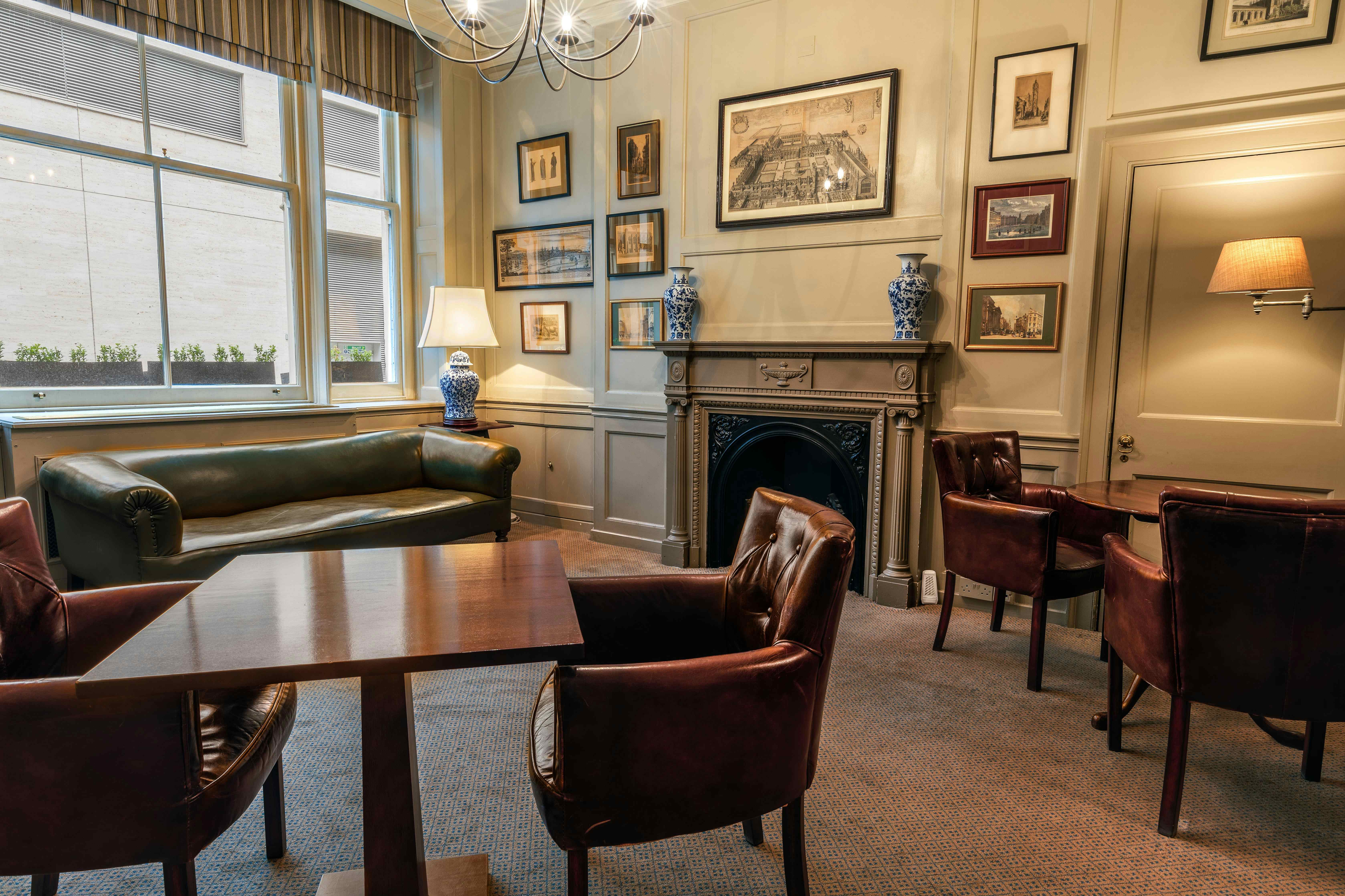 City University Club 5