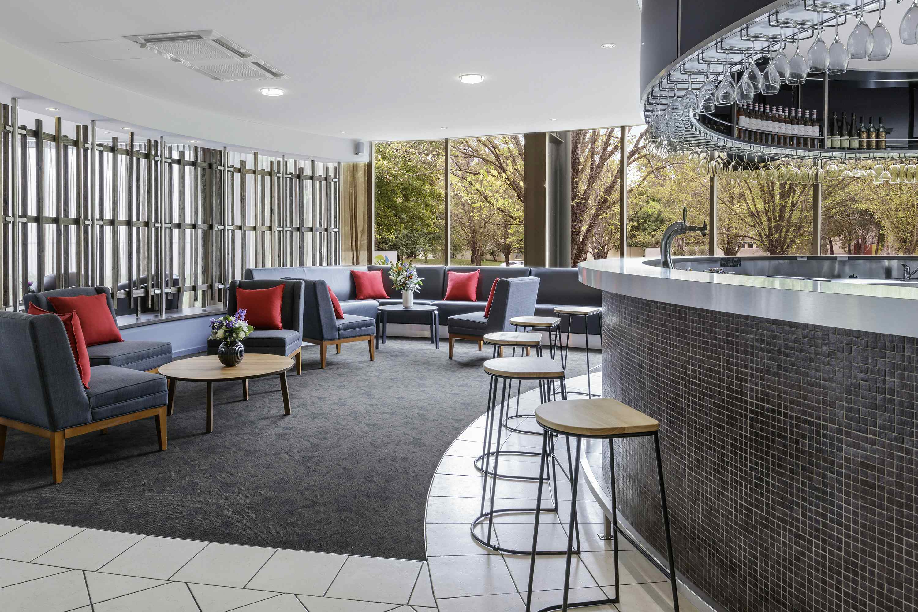 Hotel Bar and Restaurant 