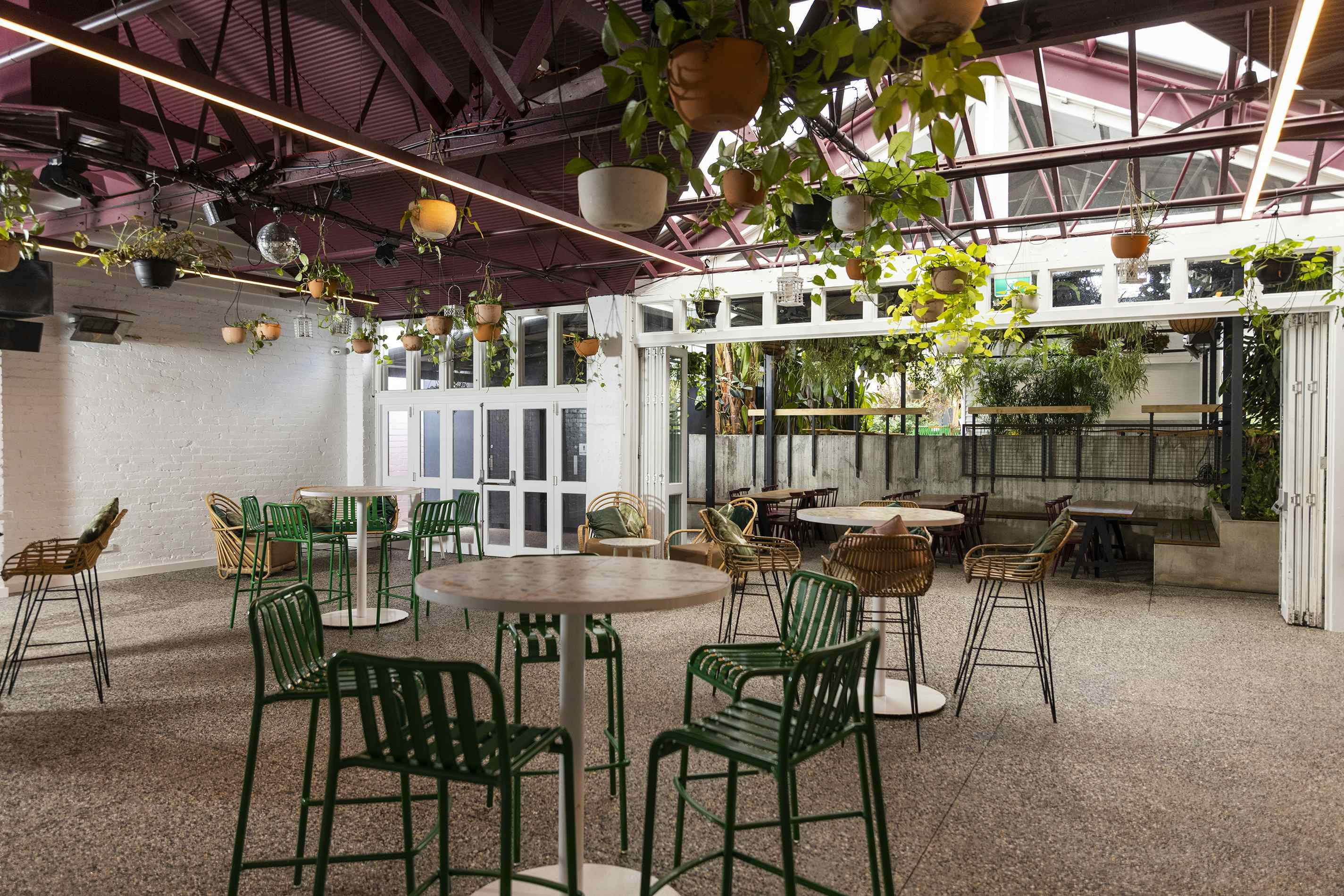 Hire The Greenhouse, Henry Summer, Northbridge • HeadBox