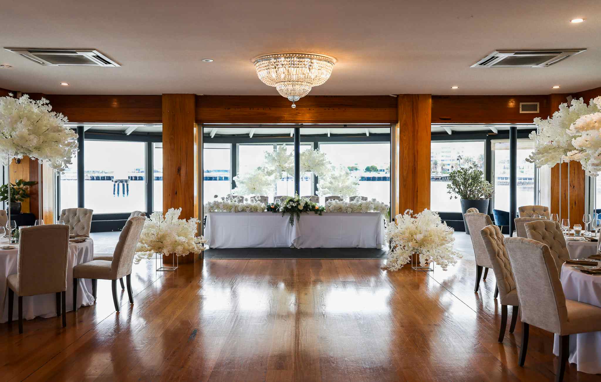 The Waterfront Room 3