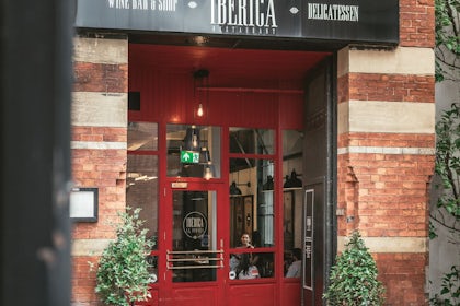 La Bodega 1