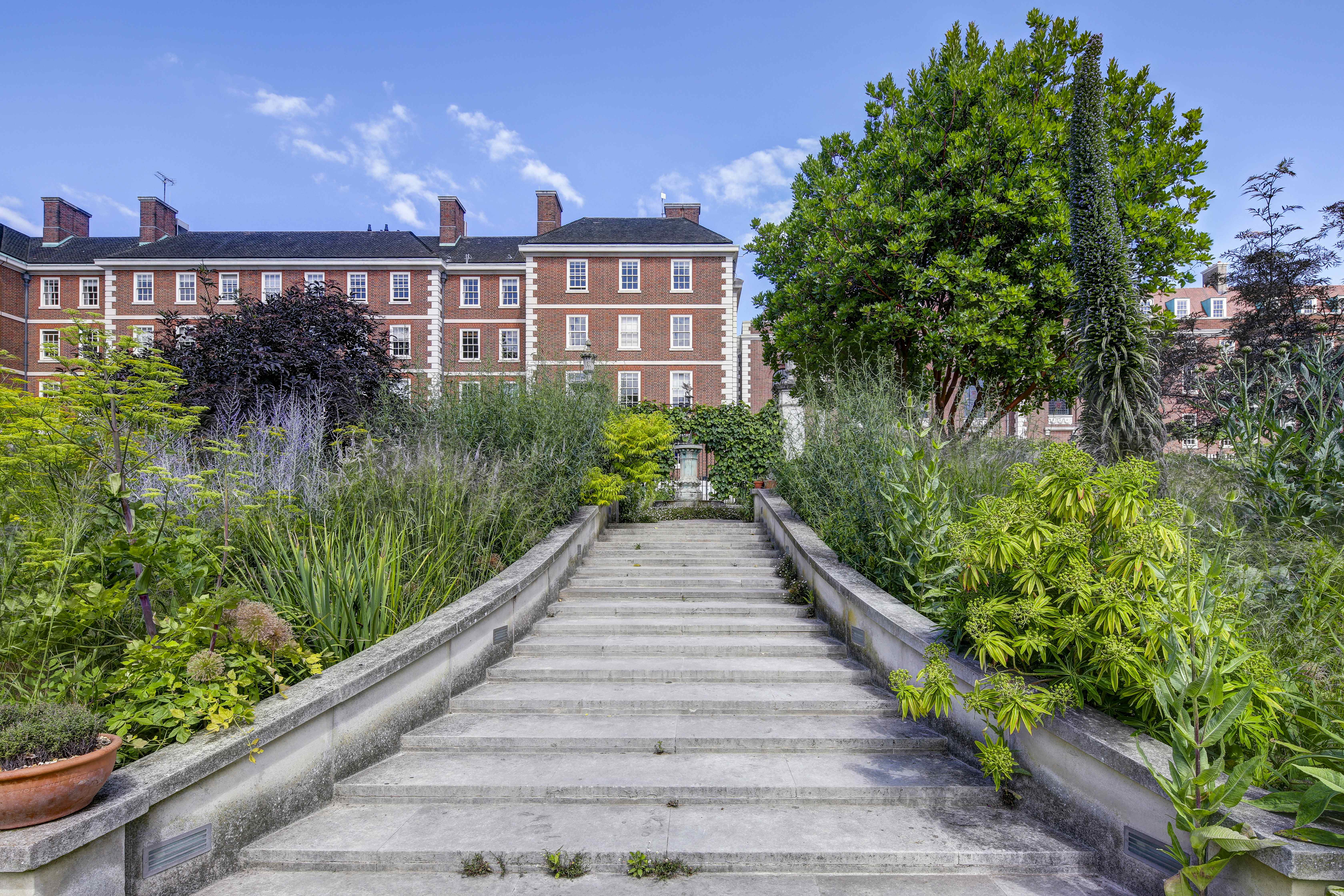 Inner Temple Garden  4