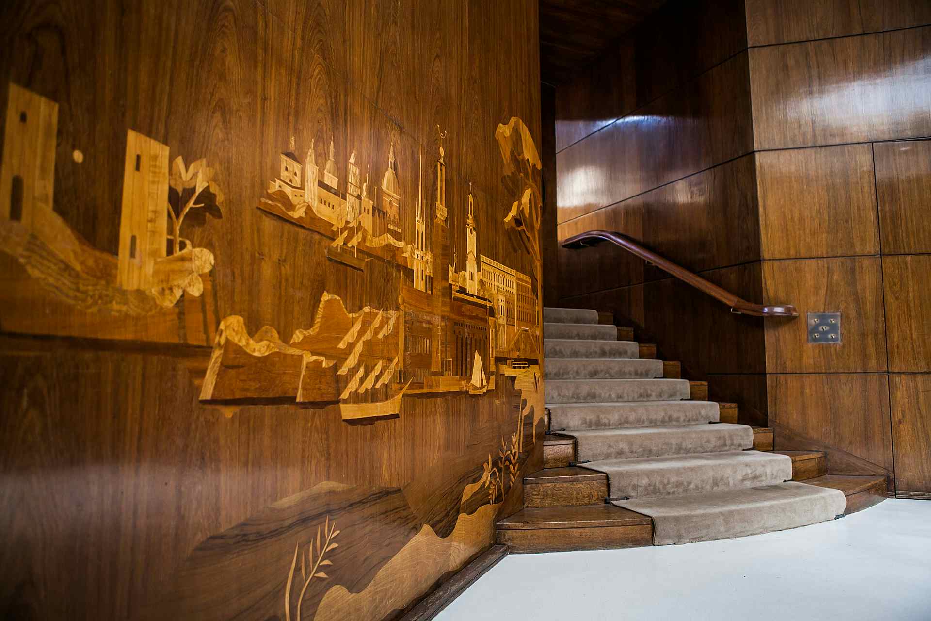 The Art Deco Entrance Hall 7
