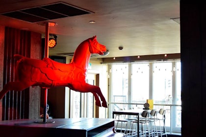Steinbeck & Shaw Bar – Capacity 180 3