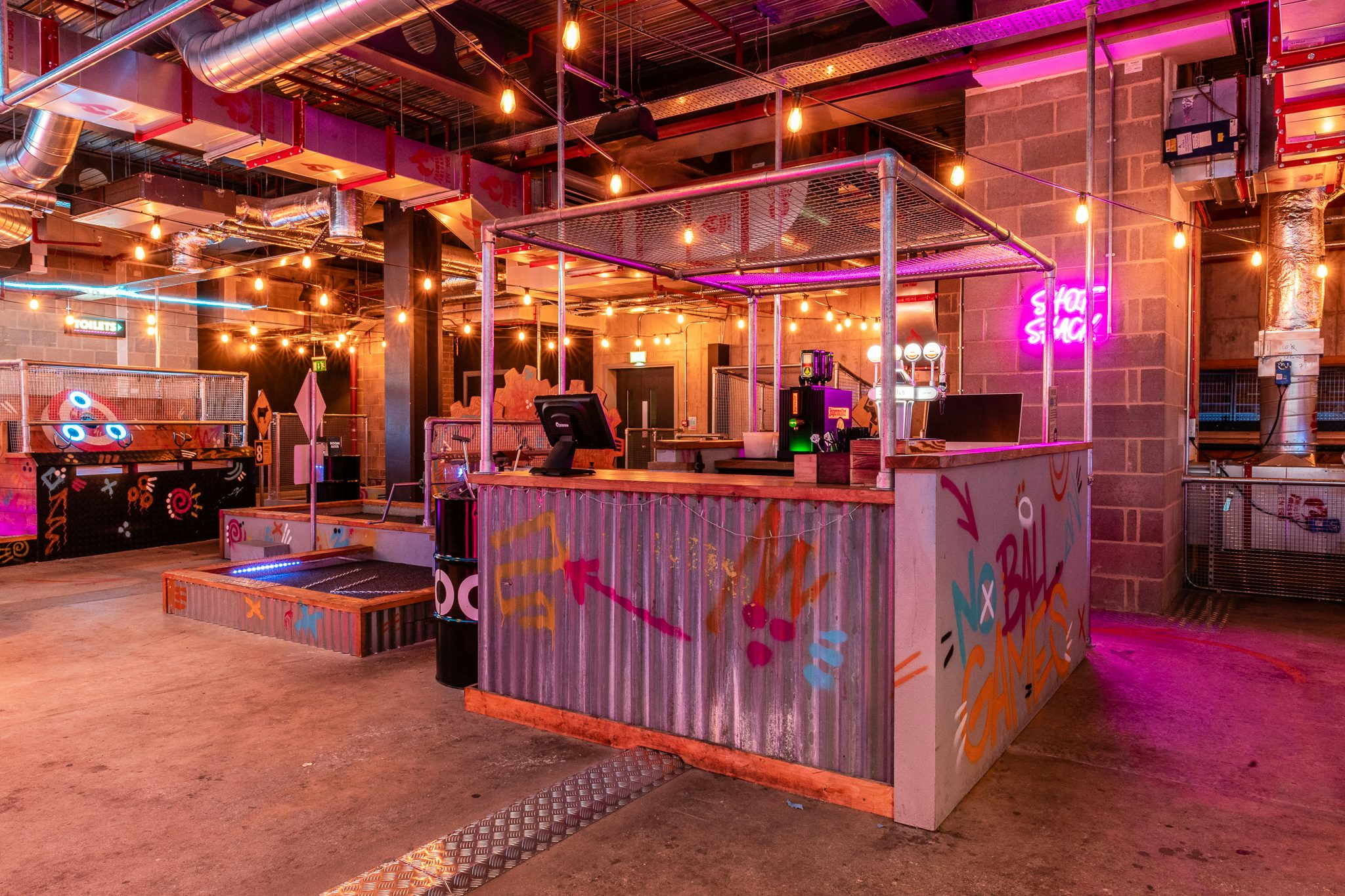 BOOM BATTLE BAR OXFORD STREET 4