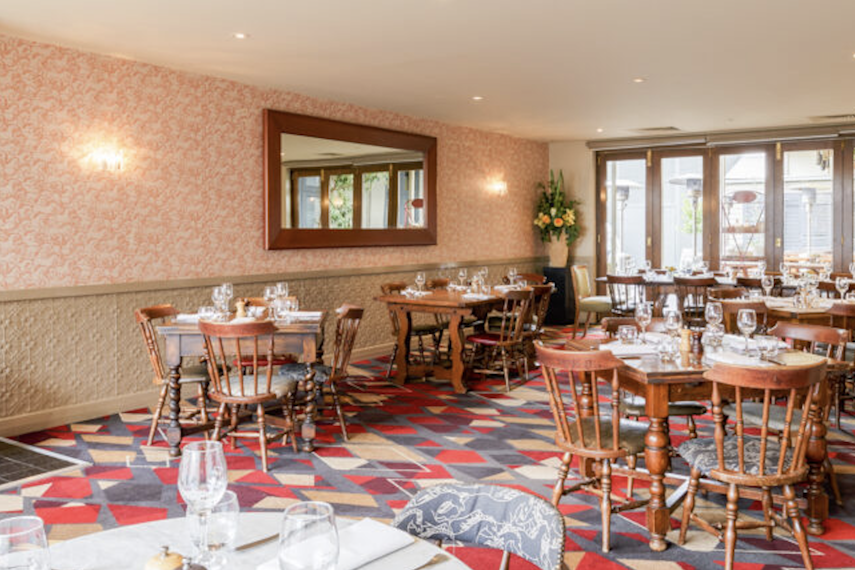 The Auburn Room 3D tour