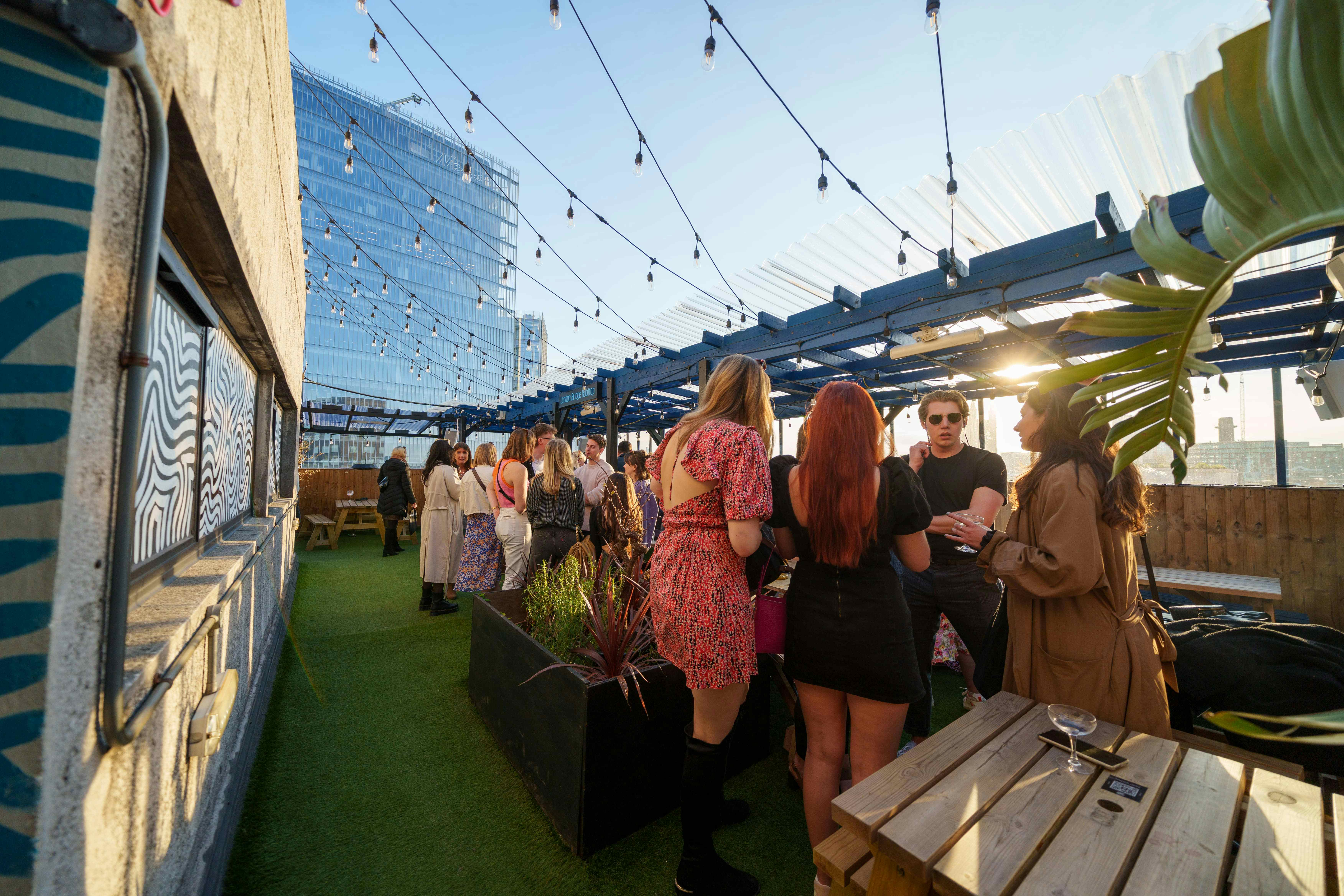 LONDON BRIDGE ROOFTOP (PERGOLA CITY) 3