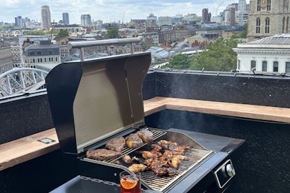 LONDON BRIDGE ROOFTOP- PRIVATE ROOM WITH BALCONY 3