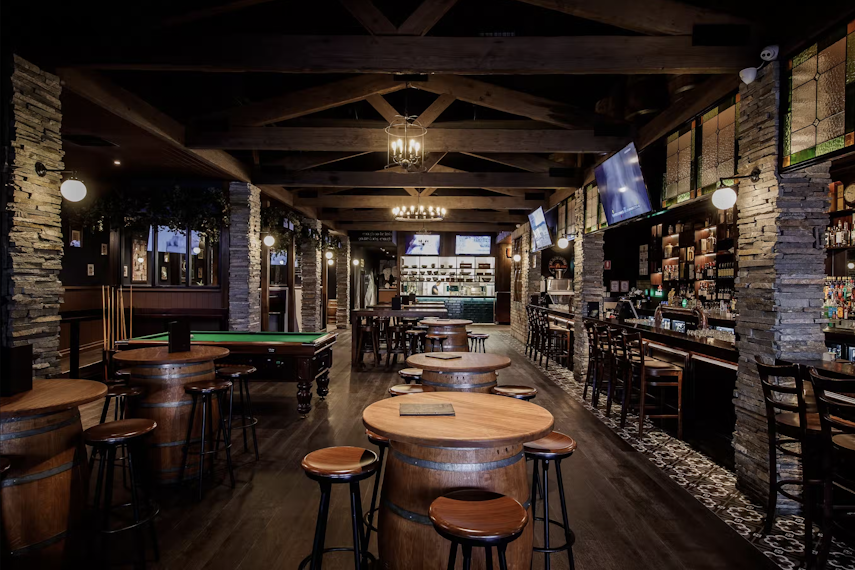 Main Bar 0