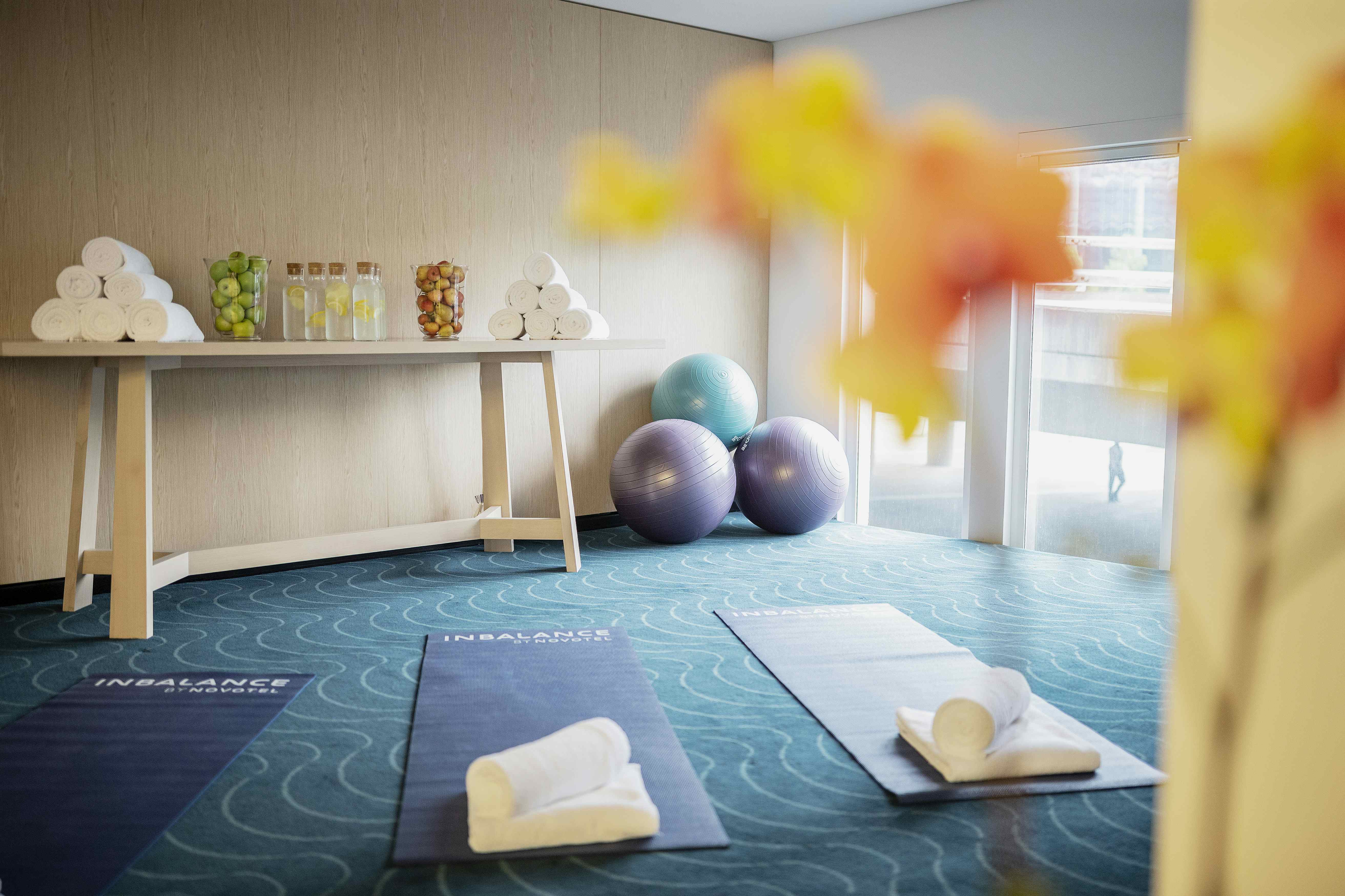 Blackwattle Bay Room 1