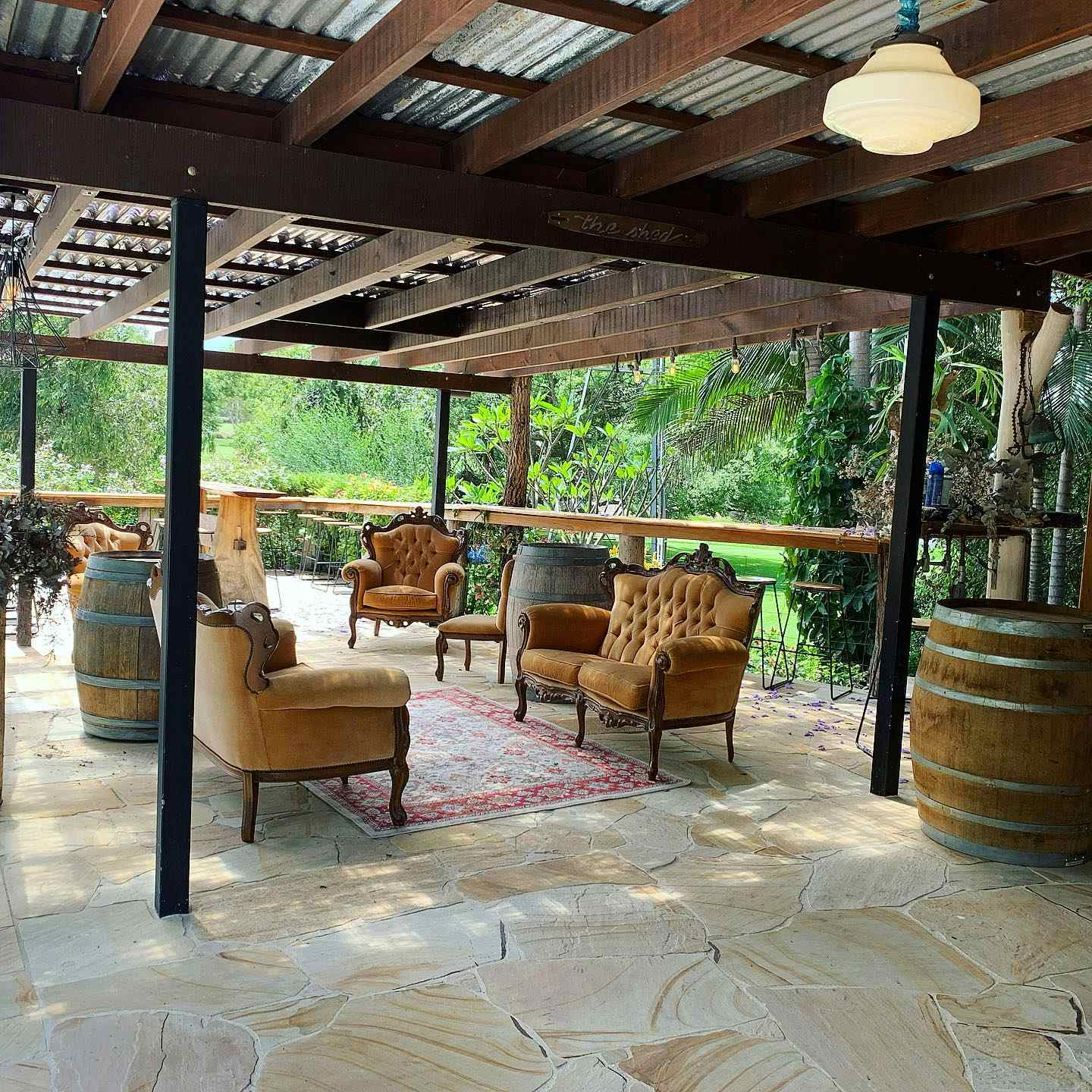 Book Shed Bar at Braeside at Gin House Creek Estate. A Merrimac Venue