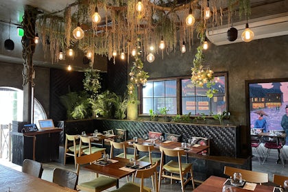 Restaurant Space 1