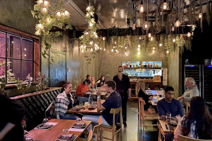 Restaurant Space 7
