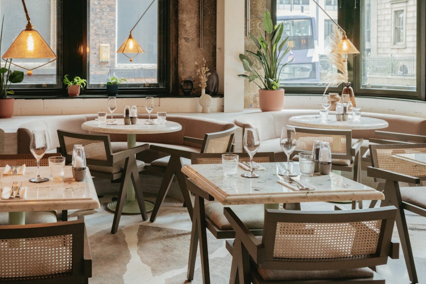 Restaurant 0