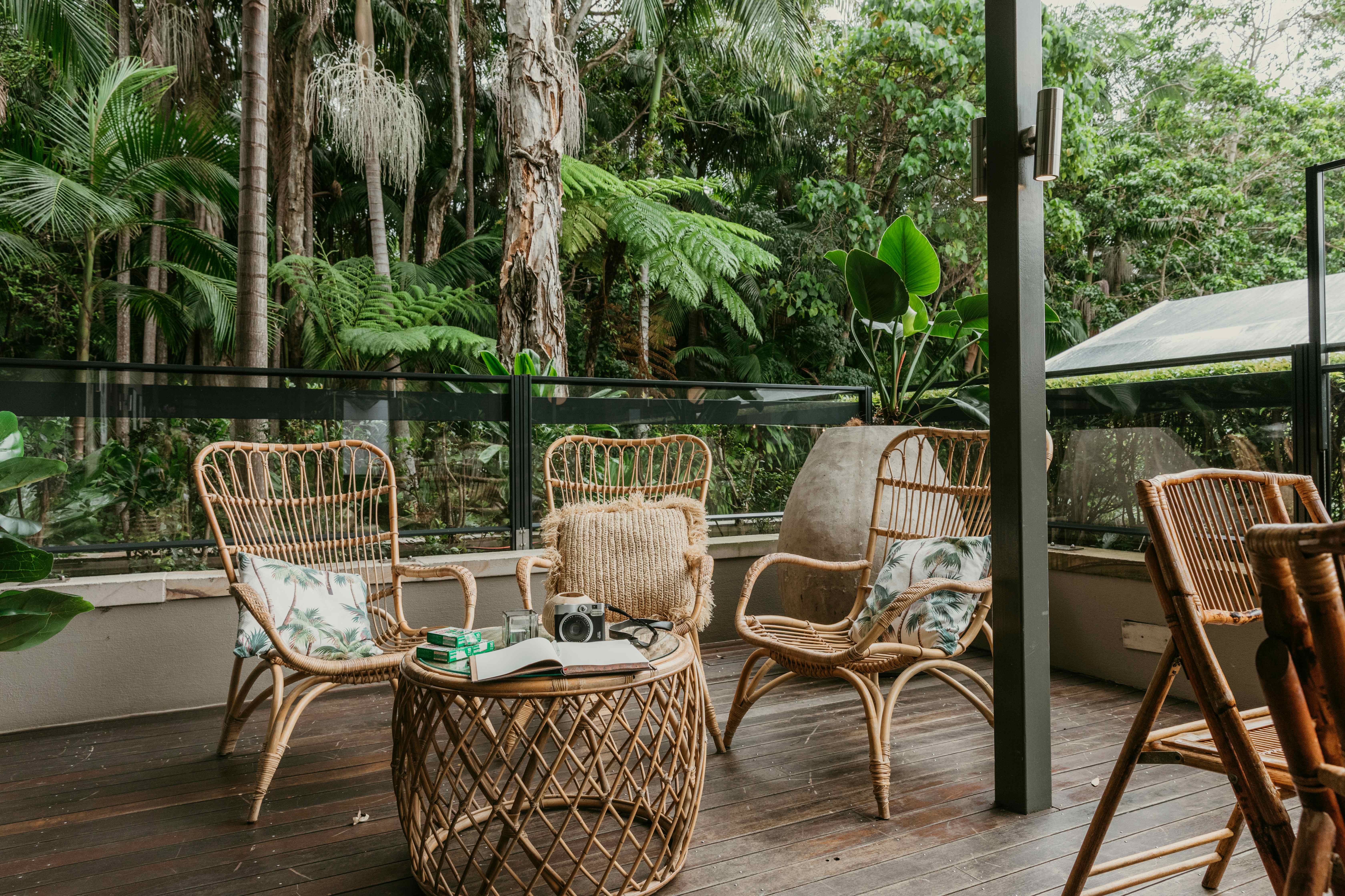 Rainforest Verandah 9