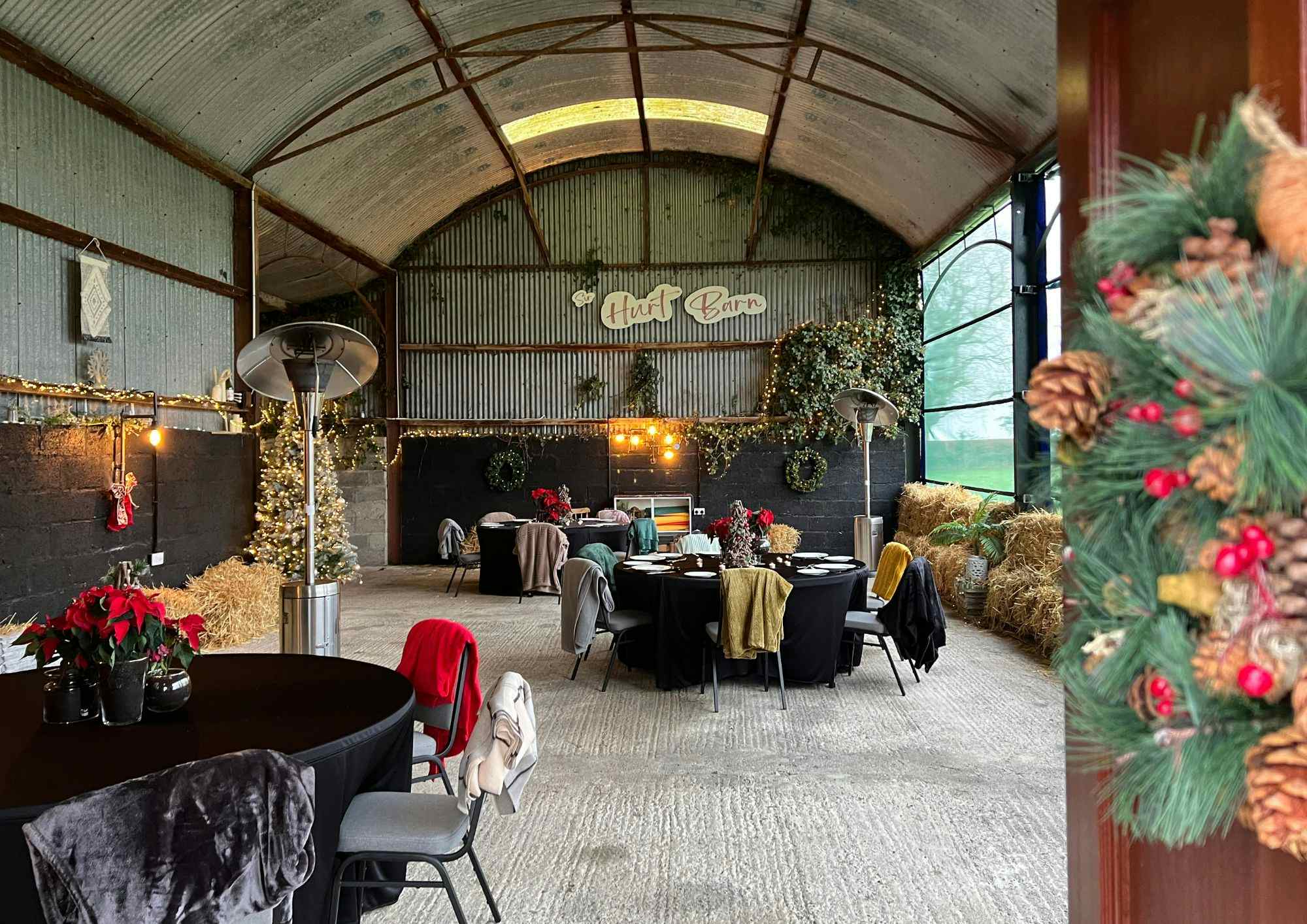 Entire House & Entertainment Barn Rental  5