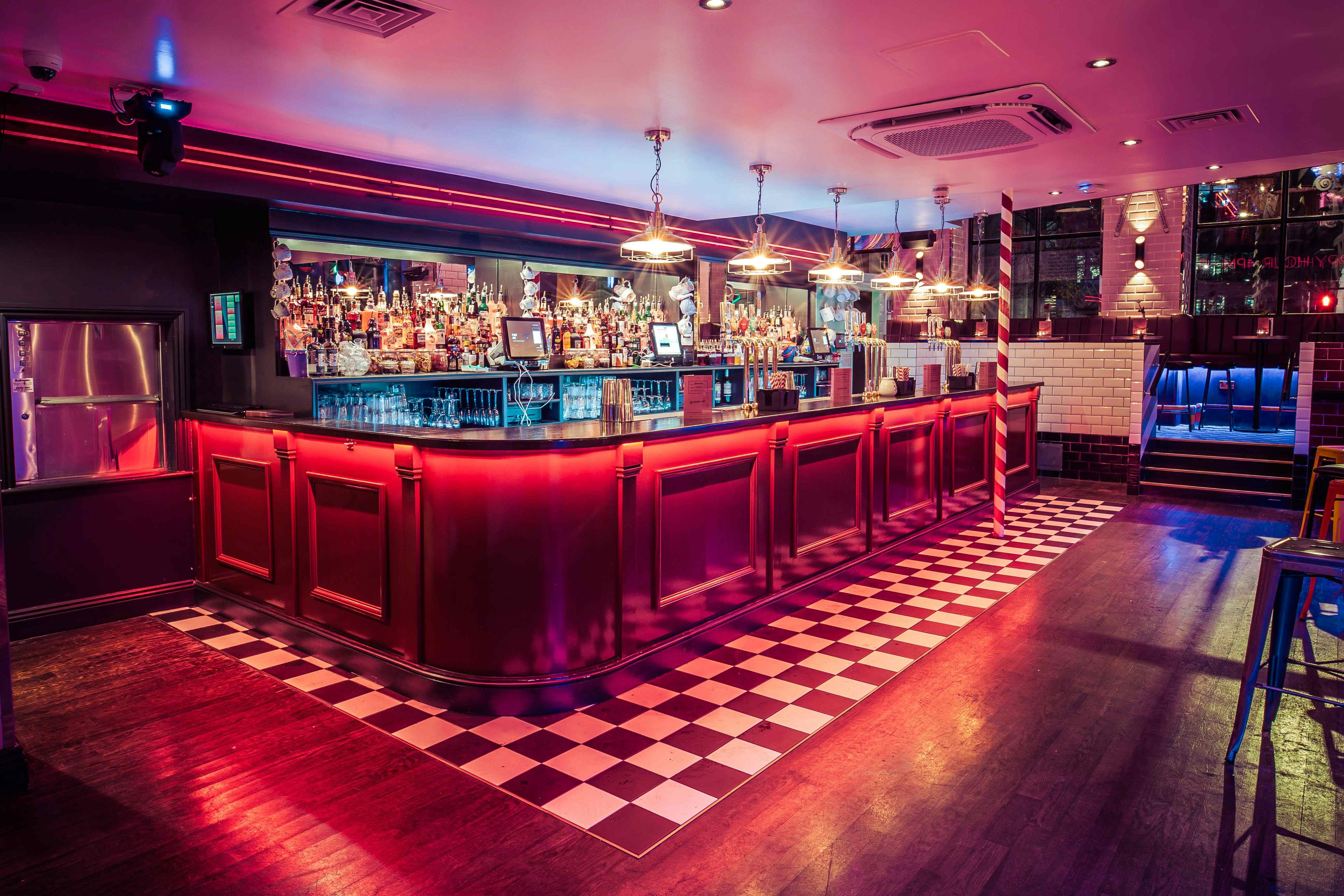 Mezzanine Private Area 