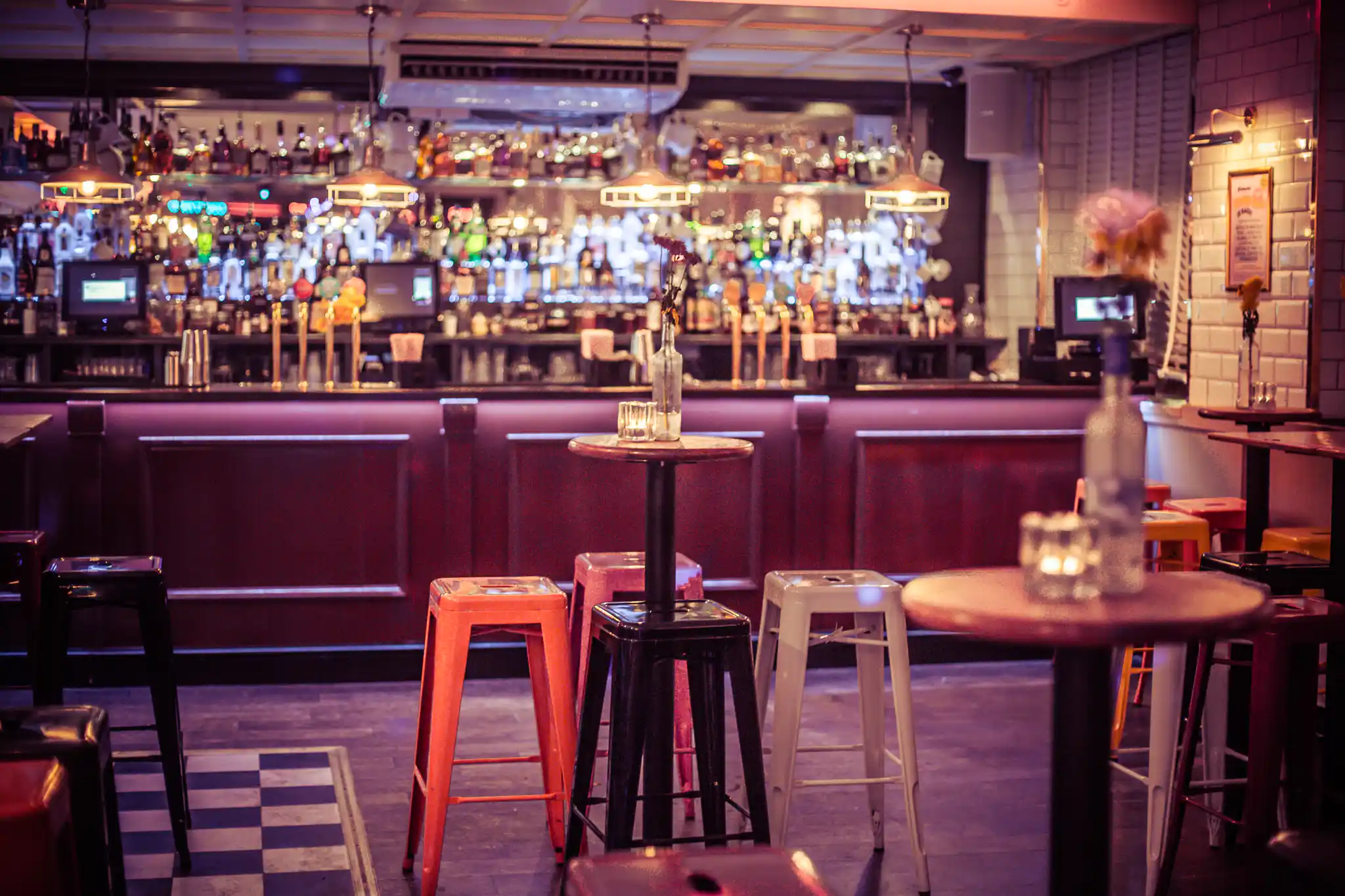 Simmons Bar | Old Street