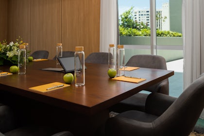 The Archie Boardroom 1