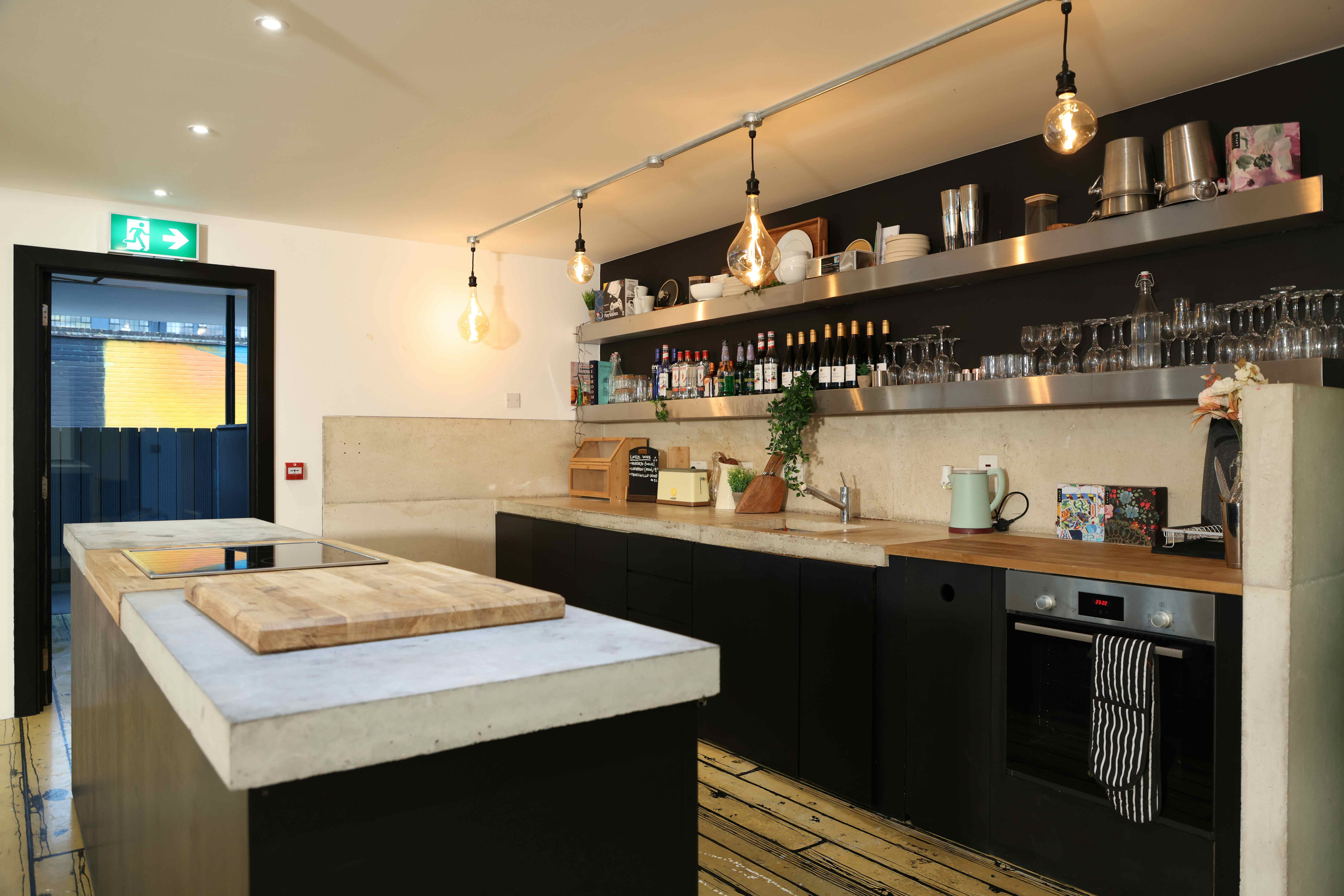 Chance Street Lounge 4