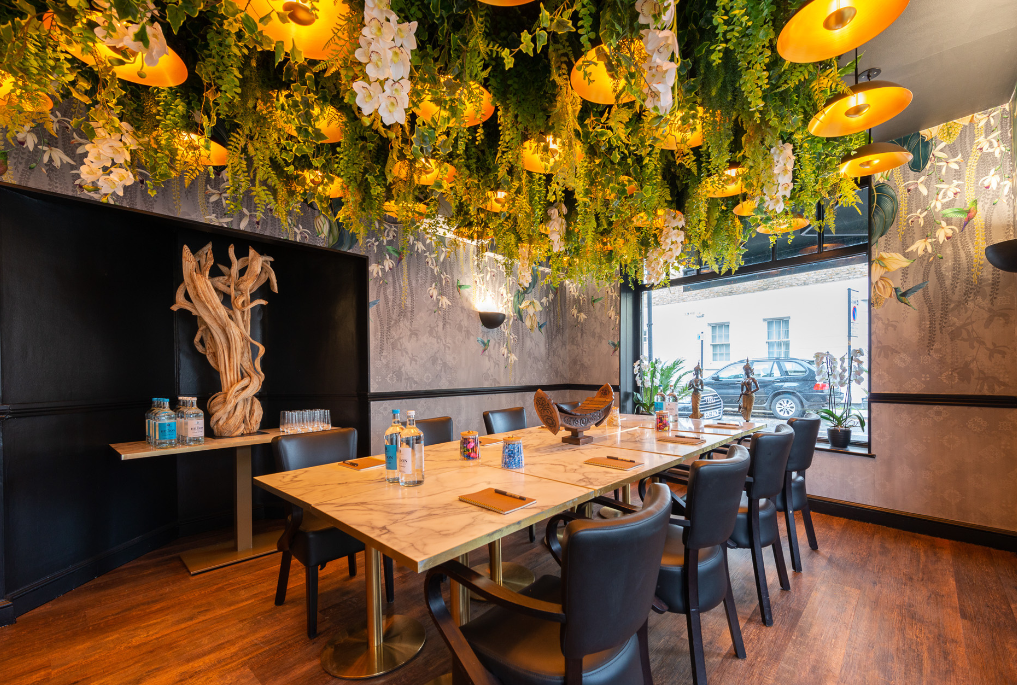 The Orchid Room & Terrace 9