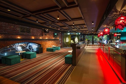Lounge 2