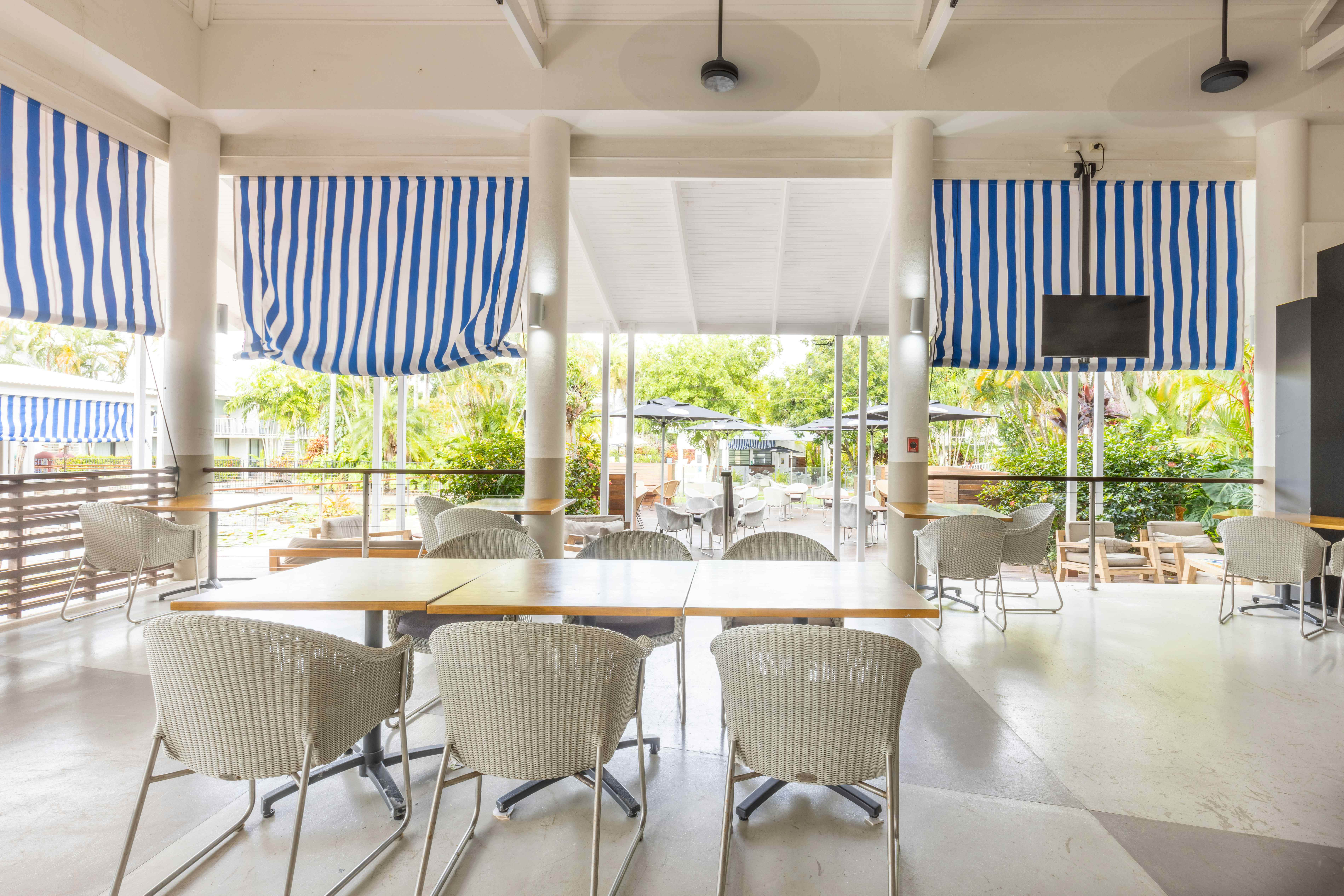 The Bar Deck & Lawn  1