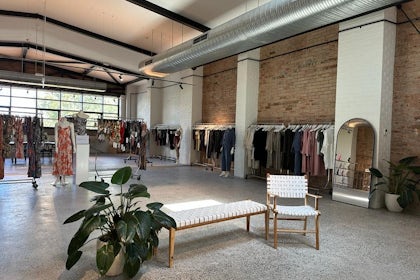 Showroom 1 6