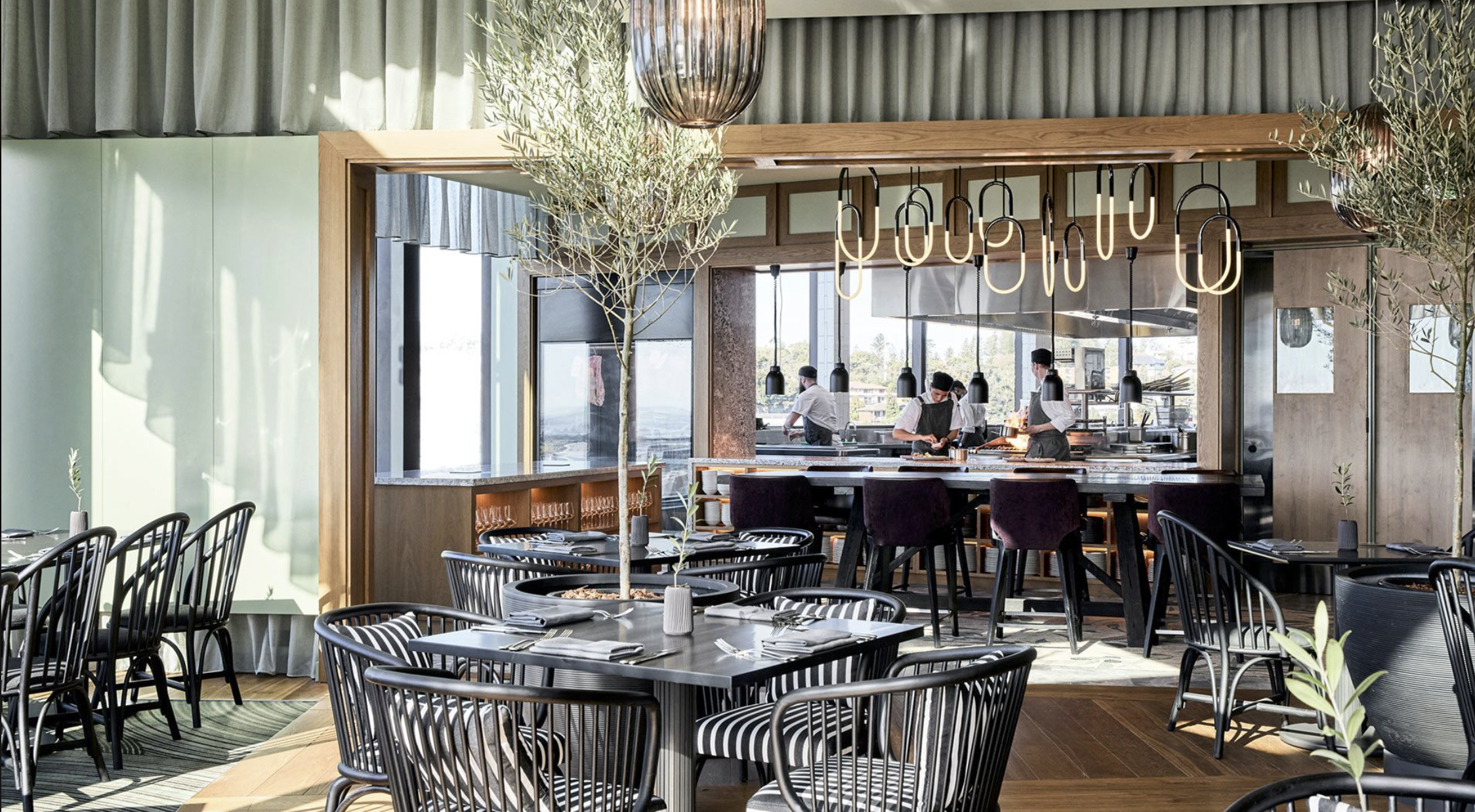 Roundhouse Rooftop Restaurant 4