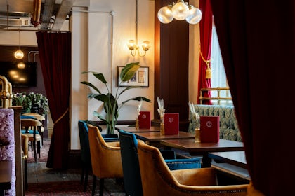 The Dining Carriage 7