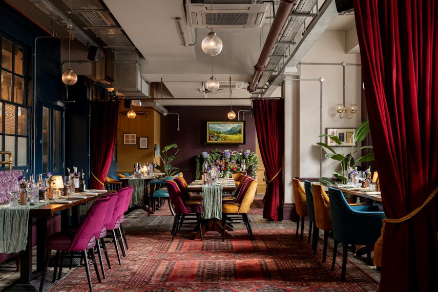 The Dining Carriage 0