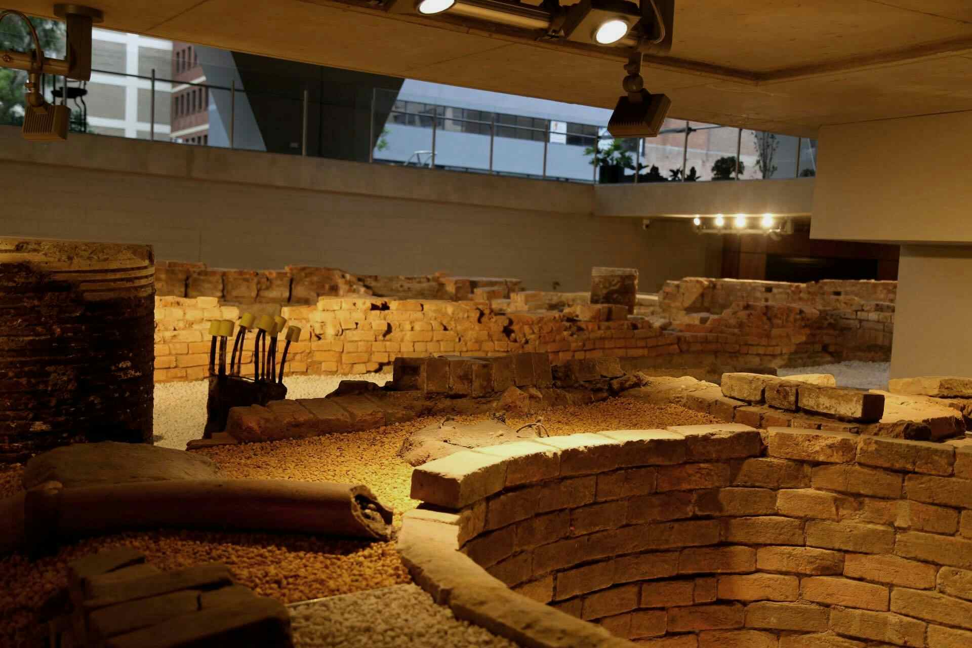 ‘V’ Heritage Centre  2