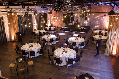 Cargo Hall 7
