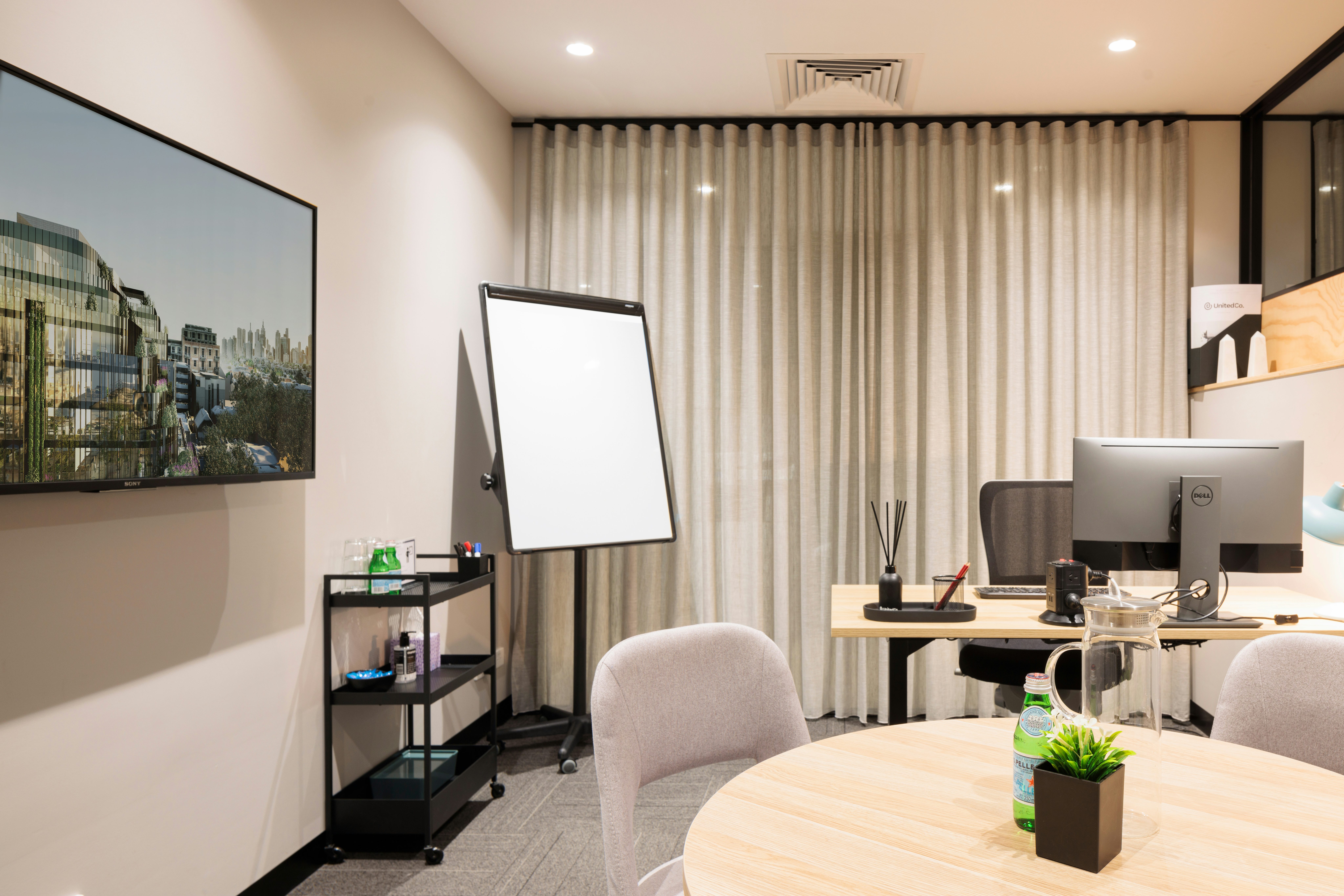 Paris Consulting Room 0