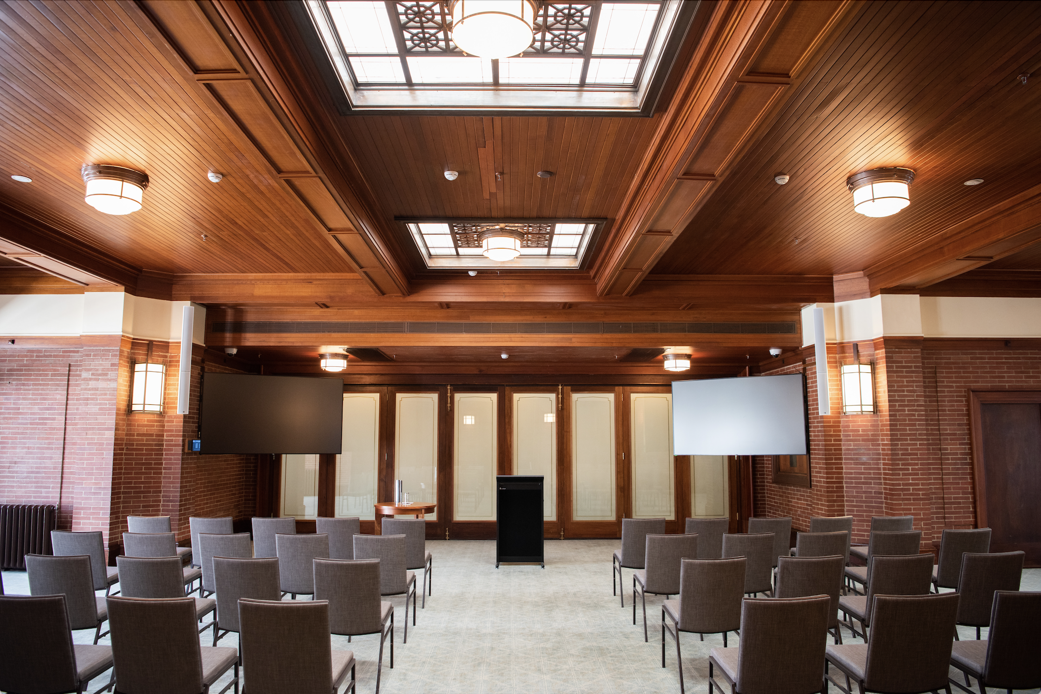 The Members’ Dining Room 1