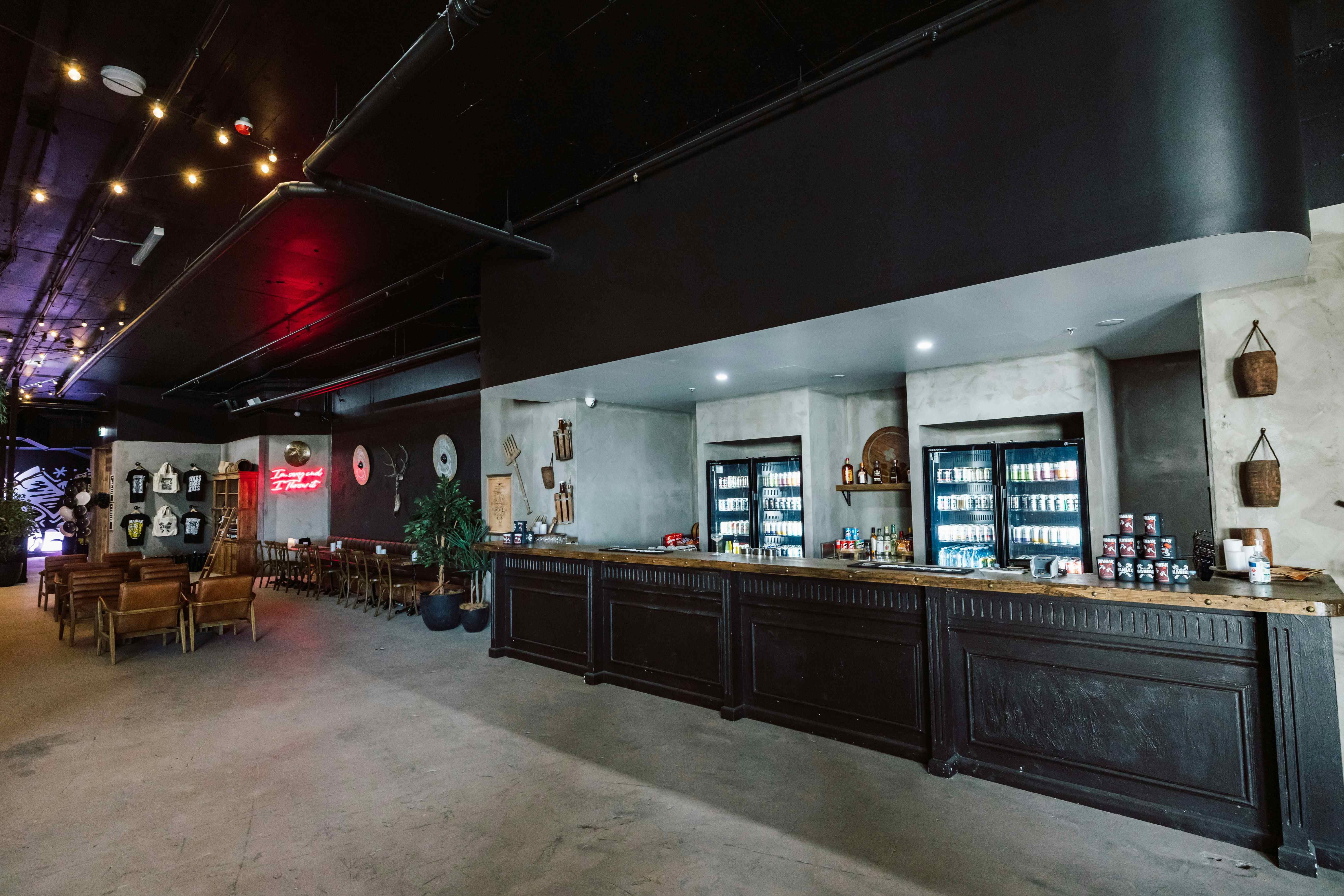 MANIAX Axe Throwing - Gold Coast 2