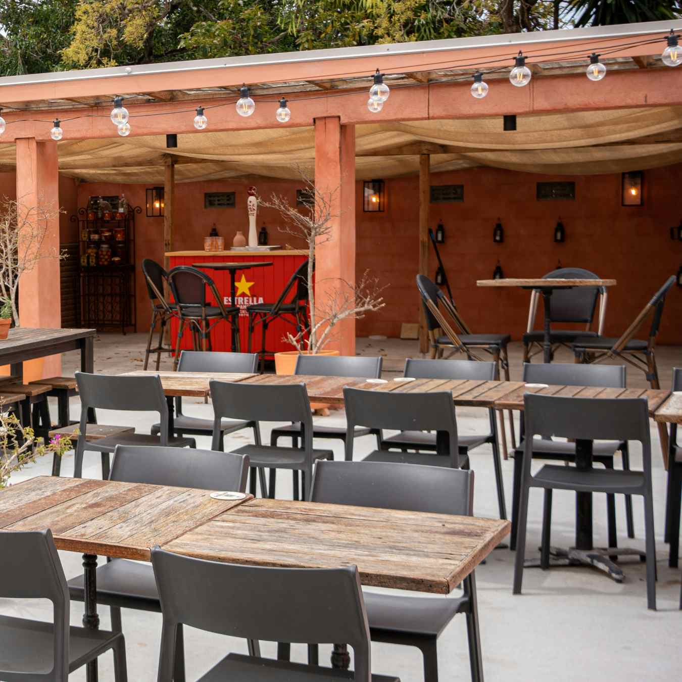 Exclusive Garden hire 5