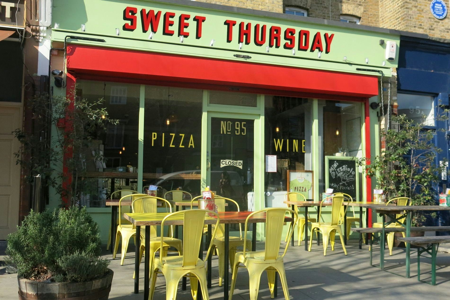 Sweet Thursday whole restaurant 1