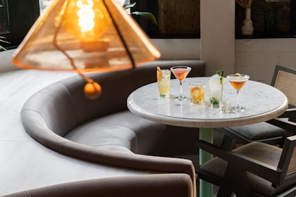 Bar 3