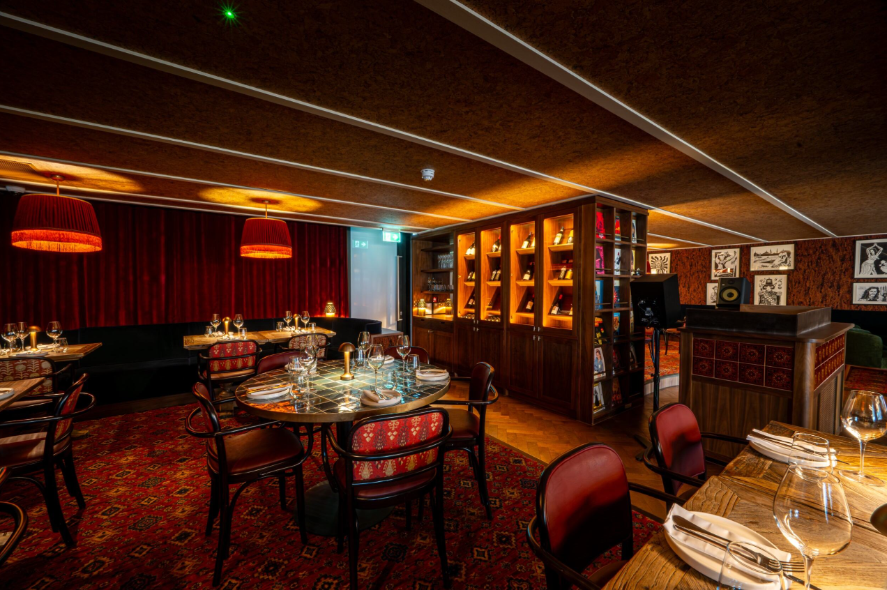 Semi-Private Dining & Drinks Lounge 1