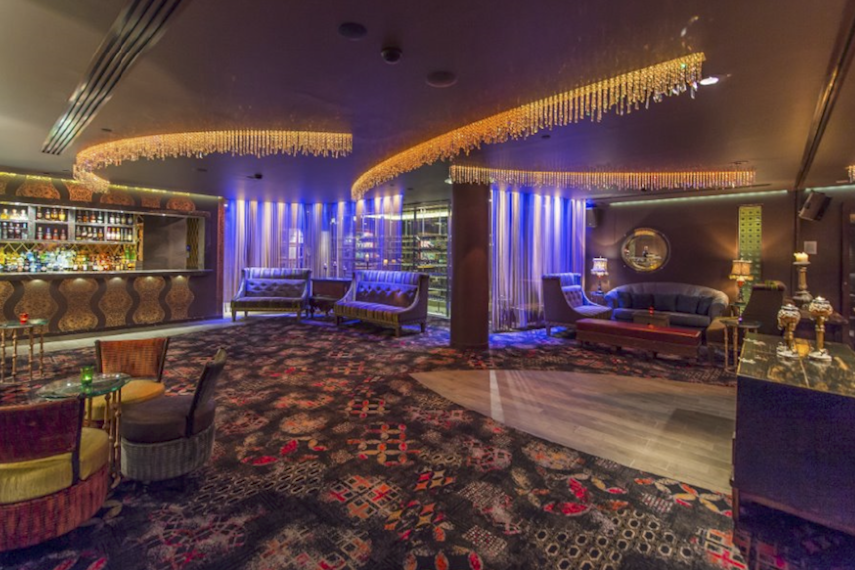Cleo's & Iris Room 0