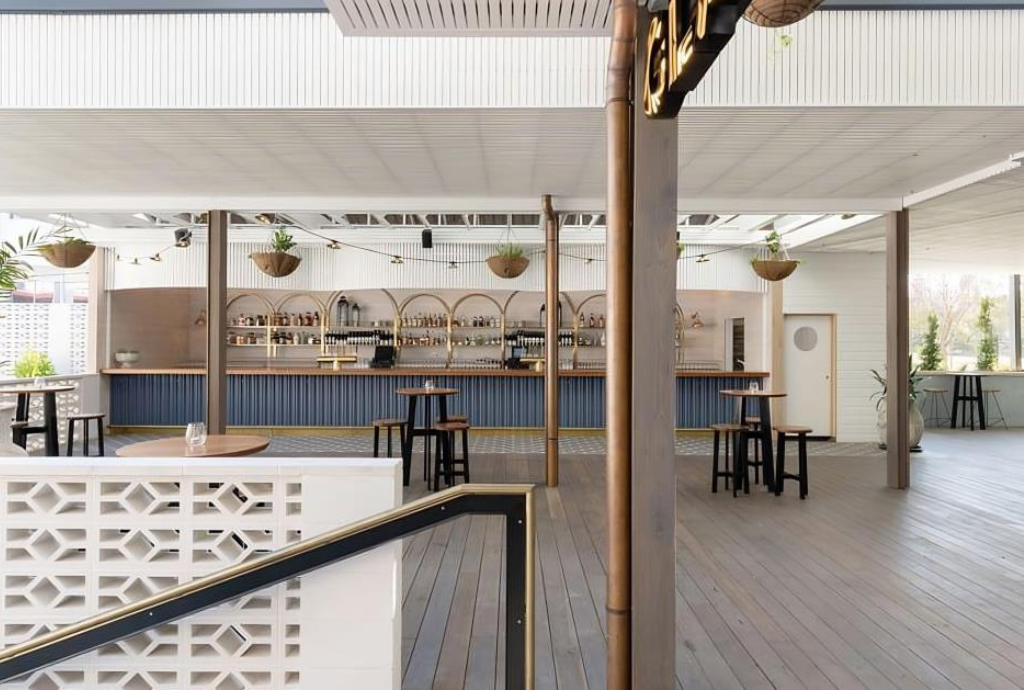 The Island Glasshouse 12