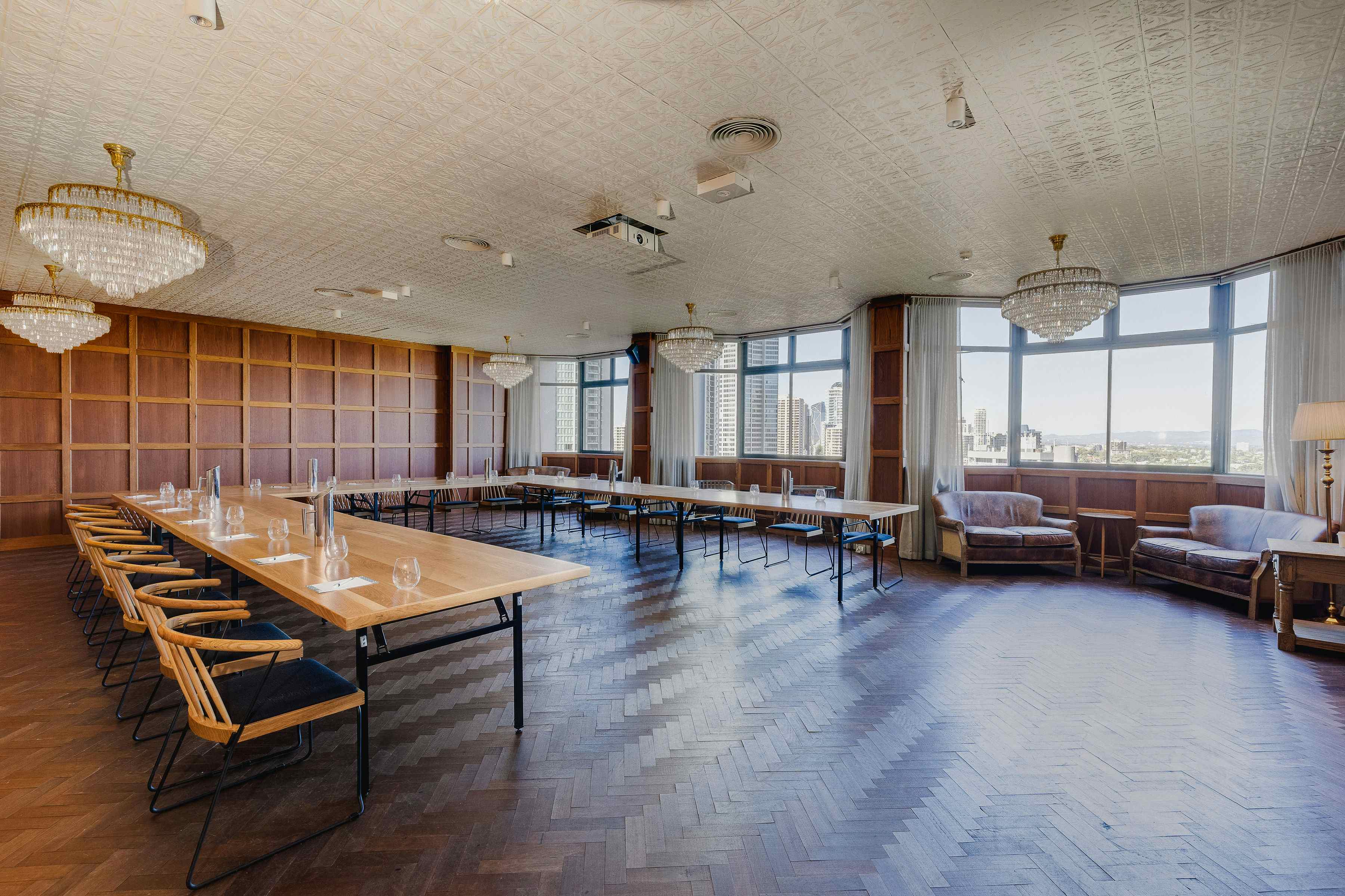 The Penthouse Mountain View Room  2