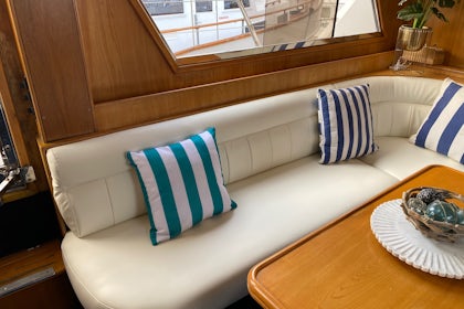 MV Bacchus 4