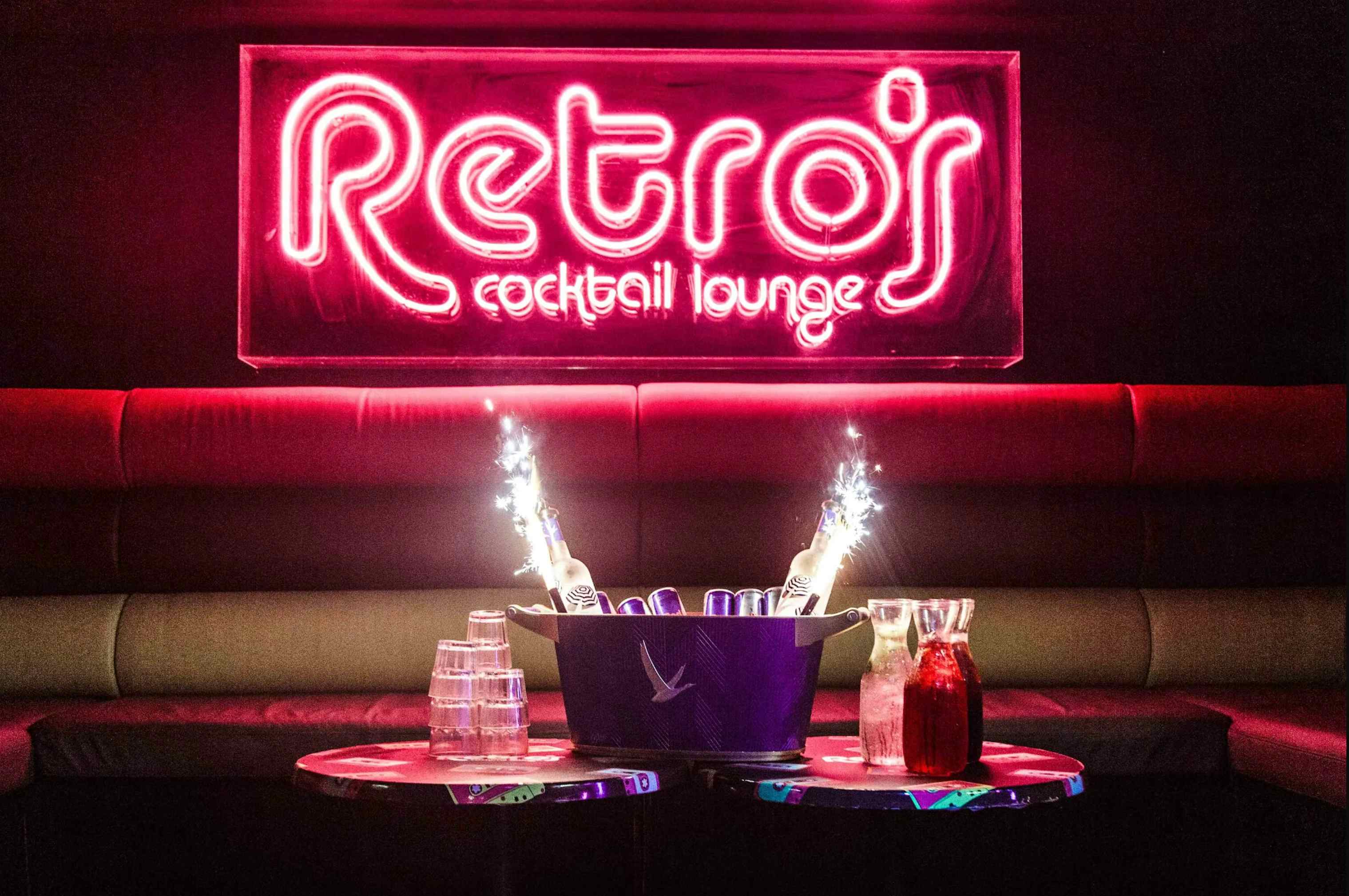 Retro's Booths 1